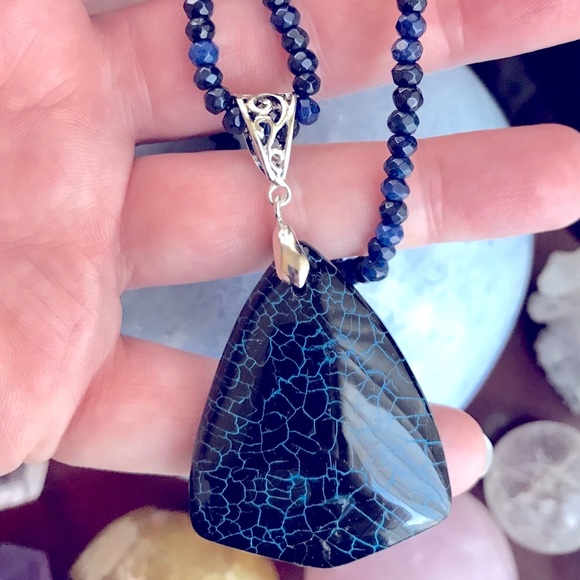 Blue dragon lace agate Sapphire necklace - Picture 2 of 5